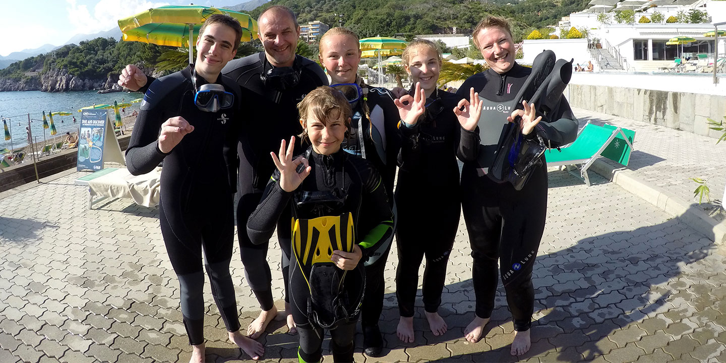 Pro Diving MontenegroPADI Diving Center.